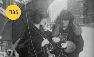 Illustration for article titled 86 Viral Images From 2014 That Were Totally Fake